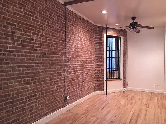 Rented by Central Park Holding Corp. | media 24