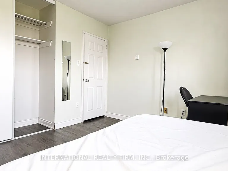 40 Sunny Glen Cres #308 — Photo 22