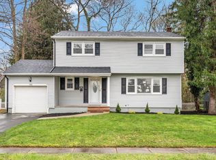 106 Cybowski Ct, South Plainfield, NJ 07080