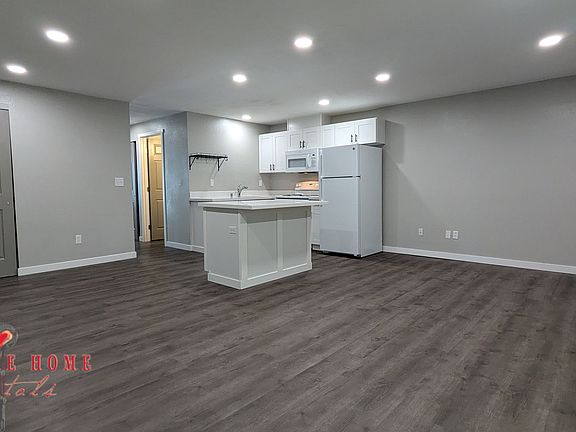 2nd image of 2400 20th Ave NW #14D