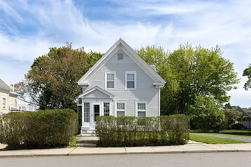 17 Lothrop St #2 Photo 1