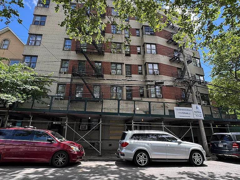 1730 Popham Ave #5 — Photo 12