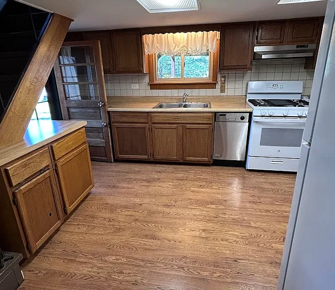 6085 Irishtown Rd — Photo 30