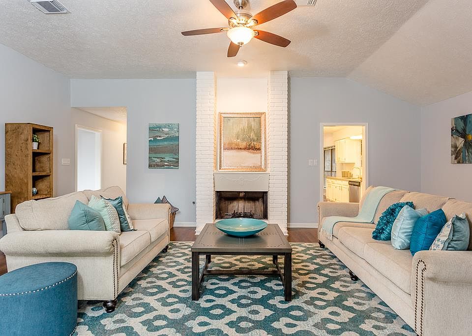 1st image of 6014 Mallard Dr