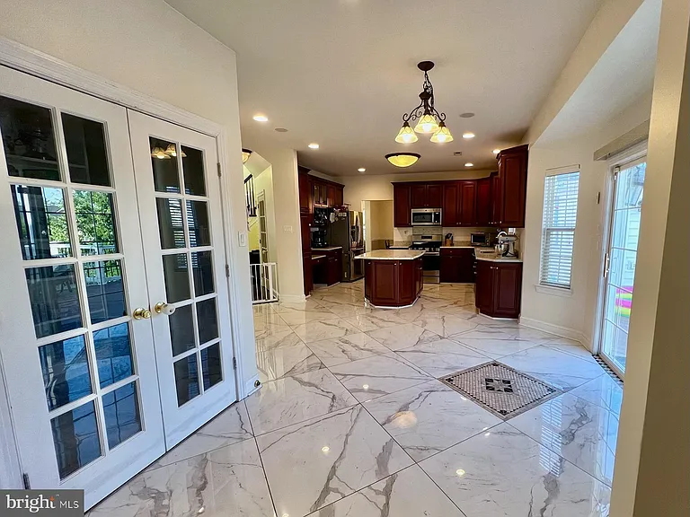 217 Truman Way — Photo 14