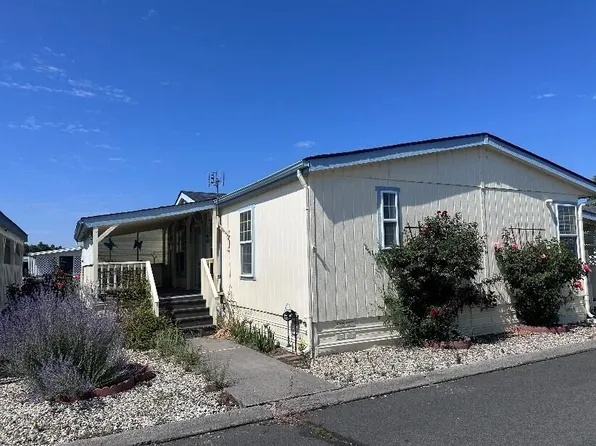 4200 Summers Ln Unit 24, Klamath Falls, OR 97603