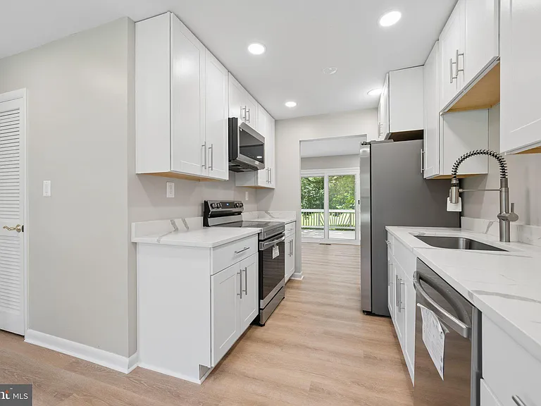 12408 W Old Baltimore Rd — Photo 15