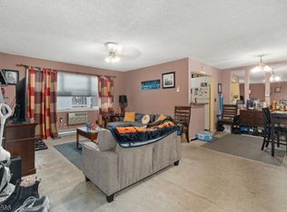 205 Bergen Tpke, Ridgefield Park, NJ 07660
