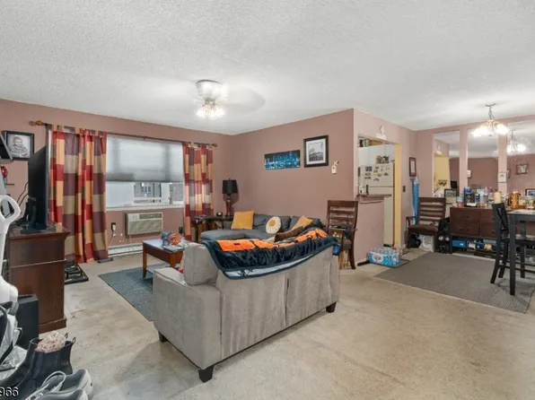 205 Bergen Turnpike, Ridgefield Park Village, NJ 07660