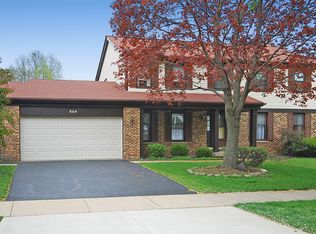 804 W Nichols Rd, Arlington Heights, IL 60004