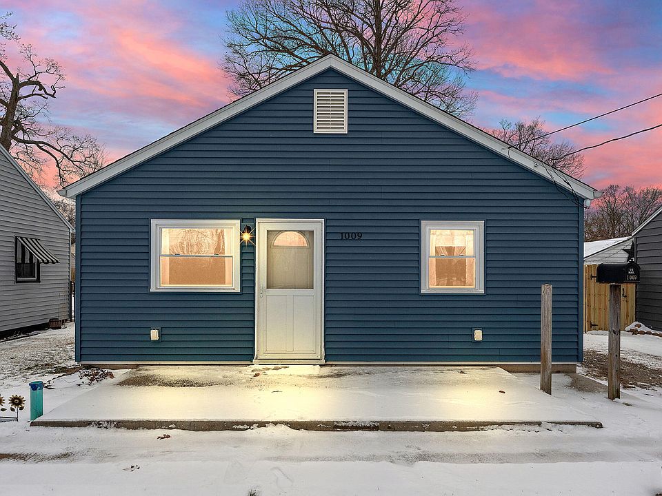 1st image of 1009 Gardena St