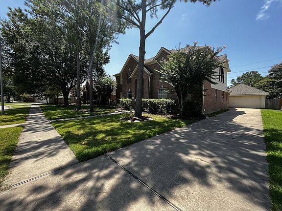 2nd image of 15707 Jamie Lee Dr