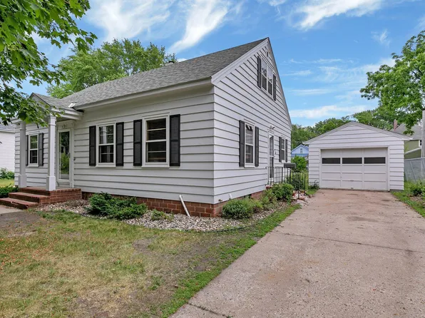 812 Ford Ave N, Glencoe, MN 55336