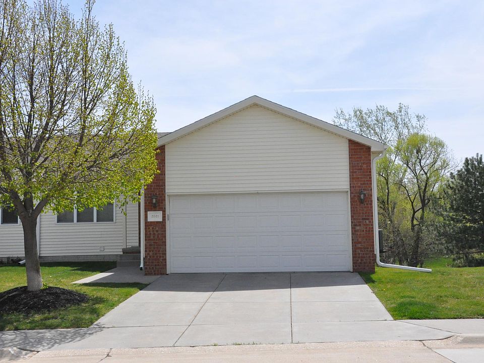1st image of 2041 Colorado Dr