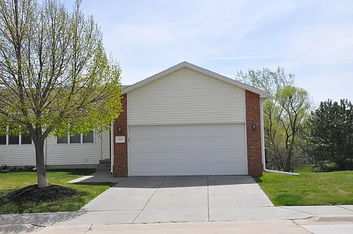 2041 Colorado Dr Photo 1