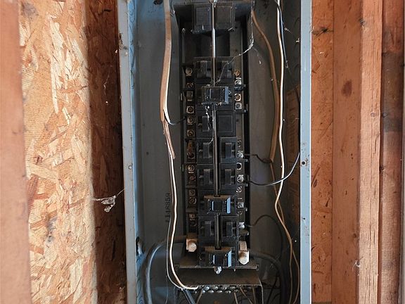 5th image of 5217 Millerstown Rd