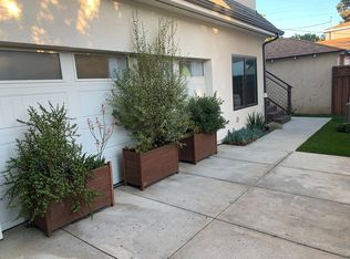 4250 Michael Ave #1/2, Los Angeles, CA 90066