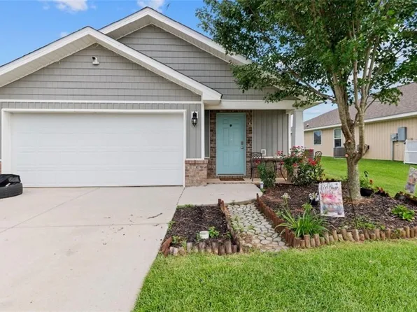 10748 War Emblem Ave, Daphne, AL 36526