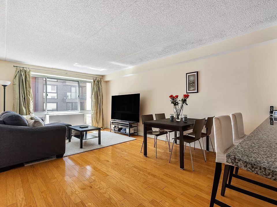 1st image of 555 W 23rd St APT N8e
