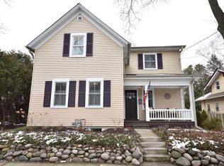 W65N668 Saint John Ave, Cedarburg, WI