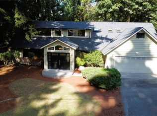 8825 32nd St E, Edgewood, WA 98371
