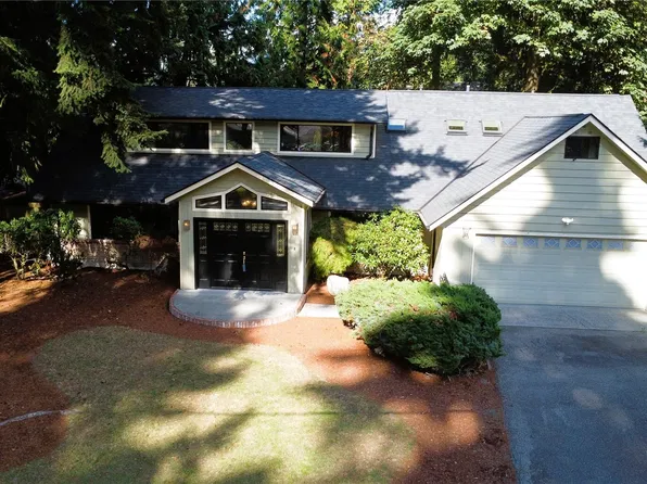 8825 32nd Street E, Edgewood, WA 98371