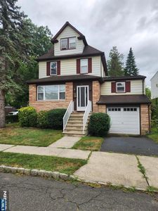 99 Cresskill Ave, Dumont, NJ, 07628
