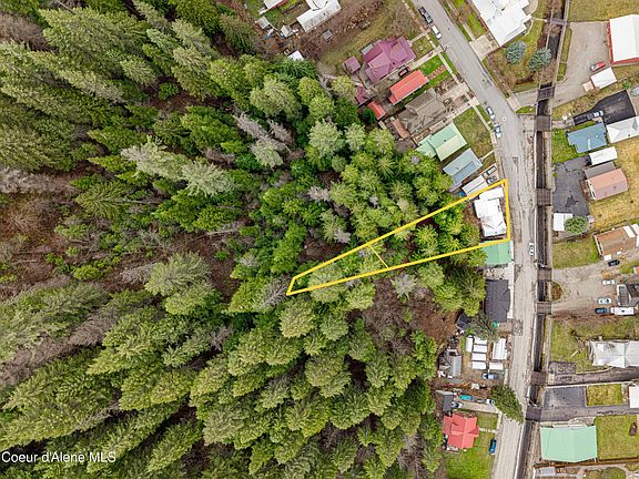 3rd image of 176 King St