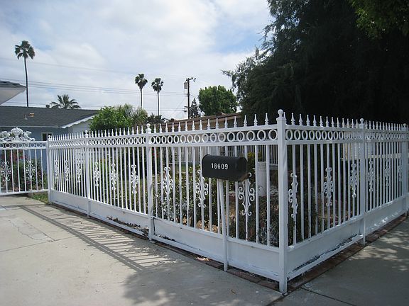 Gated front yard