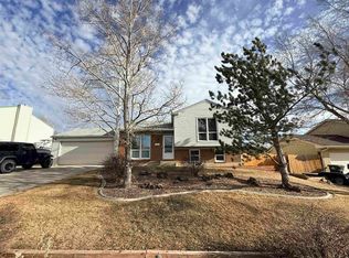 1101 Windriver Dr, Rock Springs, WY 82901