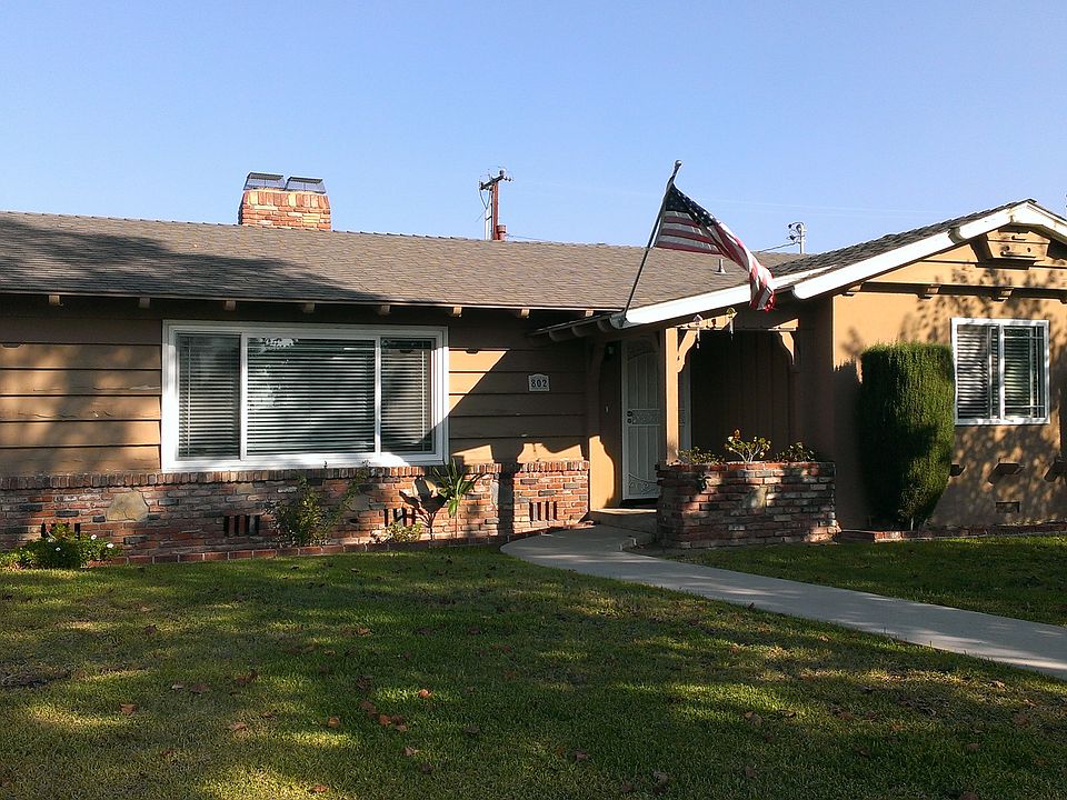 1st image of 802 S Lolita St