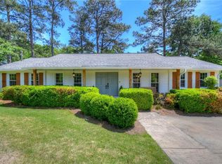 901 S Dean Rd, Auburn, AL 36830