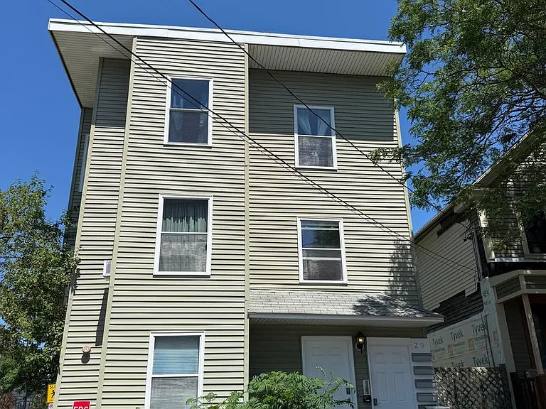 29 Merrill St — Photo 16