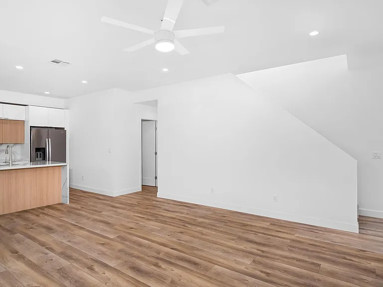 5230 Rincon St — Photo 10