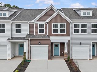 522 W Norvell Ct, Spartanburg, SC 29307