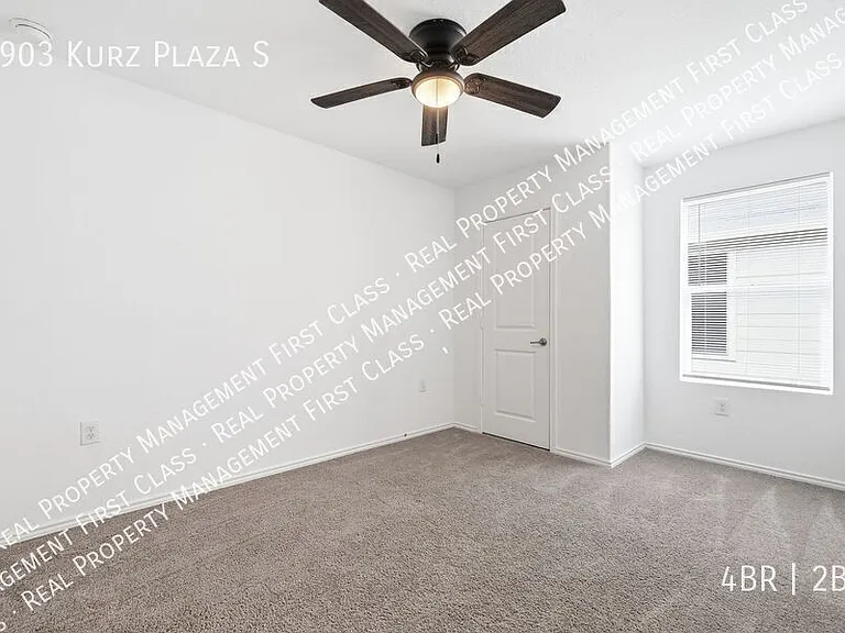 3903 Kurz Plz — Photo 25