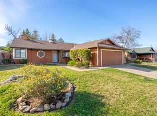 1824 Kildare Dr, Redding, CA 96001