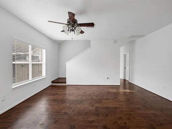 4614 Phlox St, Houston, TX 77051