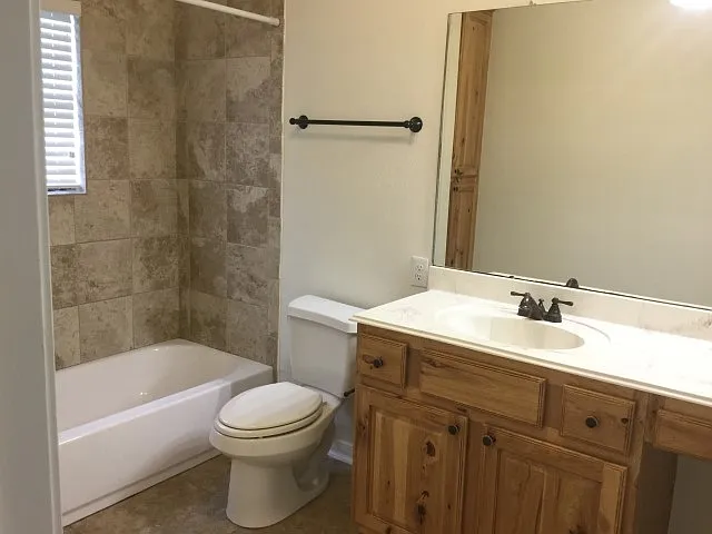 10917 Spruce Dr S — Photo 12