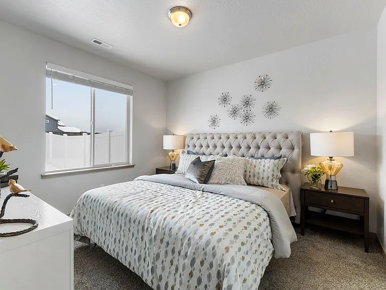 1288 Sq Ft Primary bedroom
