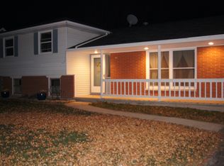 600 Karen Ln, Green Bay, WI 54301