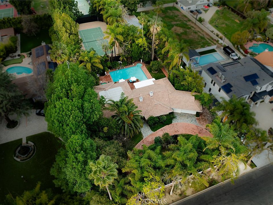 1st image of 22723 Erwin St