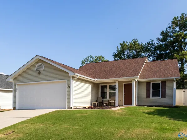 130 Sandy Hollow Dr NW, Madison, AL 35757