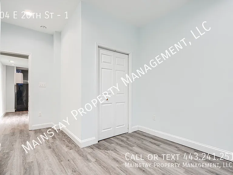 104 E 20th St #1 — Photo 18