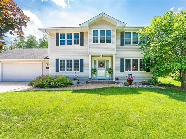 664 Everett St, Duluth, MN 55803
