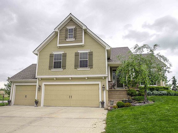 2nd image of 9031 N Bales Ave