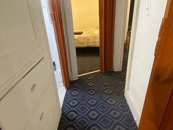 2nd image of 14333 Marlowe St