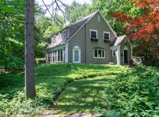 250 Glen Ave, Millburn, NJ 07041