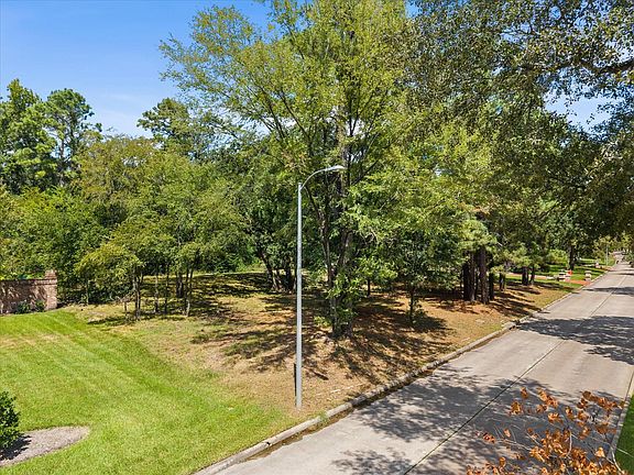 5th image of 9106 Cypresswood Dr