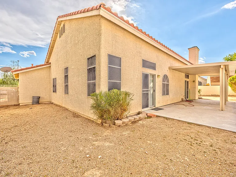 6412 Blacklion Ct — Photo 5